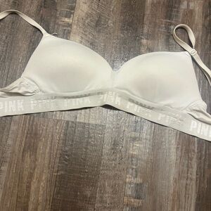 PINK Victoria's Secret Cream Bra